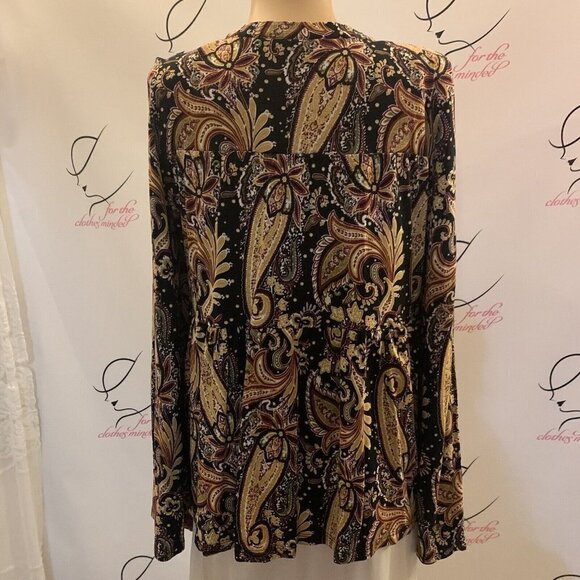 Lascana Venus. Size Medium. Long Sleeve. Pullover. Flowy & Relaxed Fit. B83. - Picture 5 of 8
